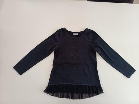 Čierne tričko, 122