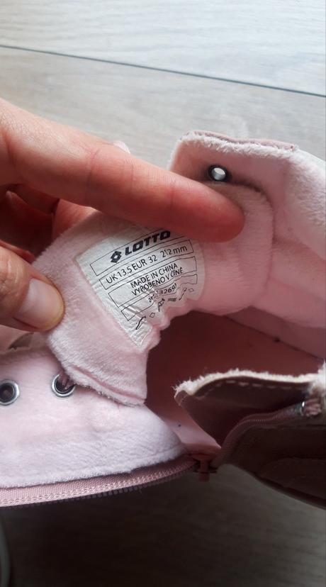 Členkove tenisky, lotto,32