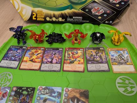 Bakugan arena + 6ks bakuganov, 