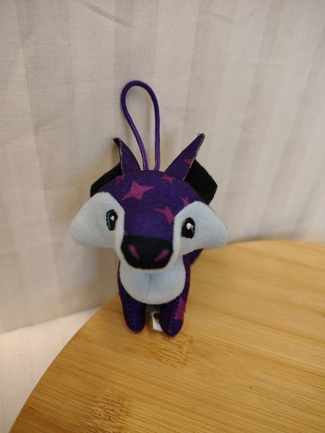 Plyšový kojot, animal jam, mcdonald's 2018, 