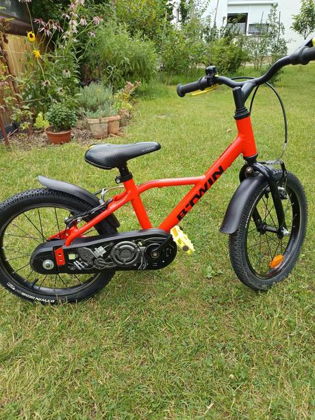 Ľahučký bicykel, 16