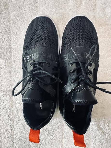 Čierne elastické ľahké tenisky calvin klein jeans, 39