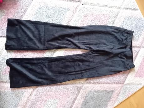 Nohavice velurove, h&m,152