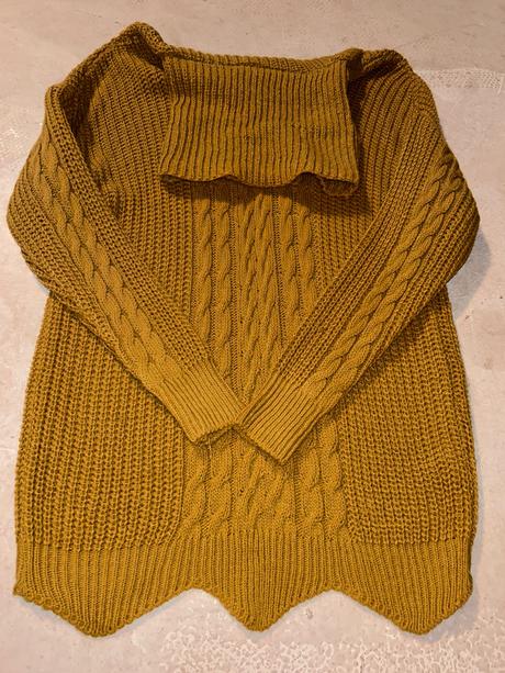 Svetre a kardigany, 40