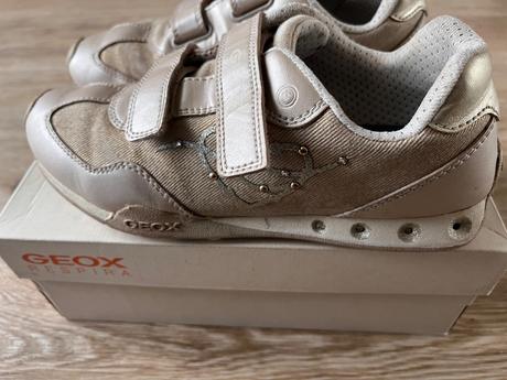 Topánky béžovo-zlaté - málo nosené, geox,37