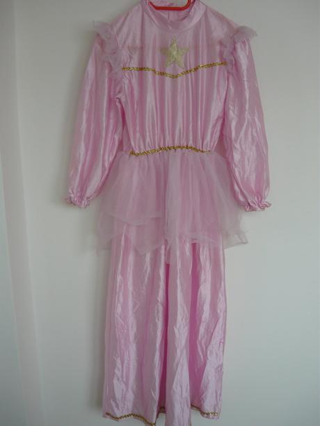 18k-šaty pre princeznú 9/10,