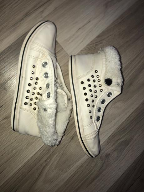 Zateplené tenisky, 30