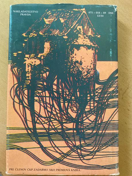 Kniha- dom so siedmimi štítmi,