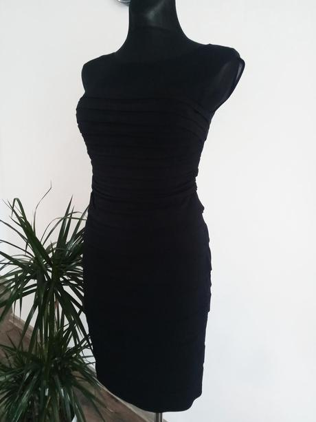 Elegantné elastické šaty sangria s/m, s