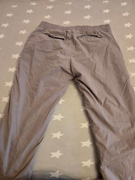 Športové nohavice, zara,146