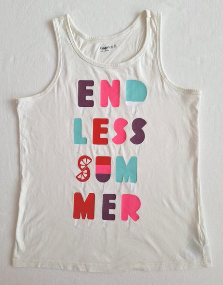 Tielko biele s nápisom, 152