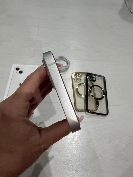 Iphone 13 biely 128gb, apple