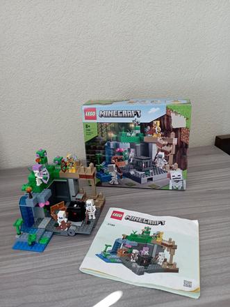 Lego minecraft jaskyňa kostlivcov, 