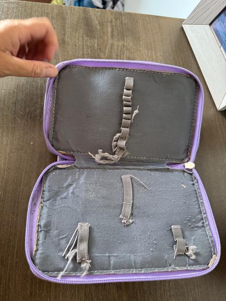 Fialový peračník, 