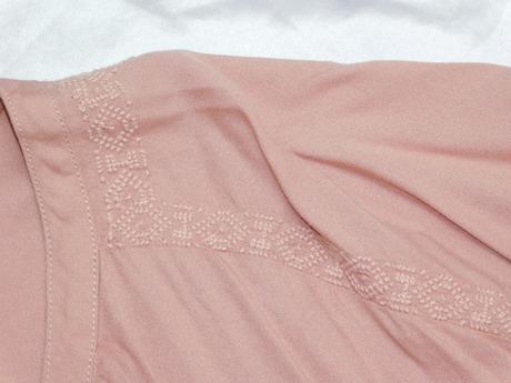 Kvalitna velmi pekna bluzka, 50