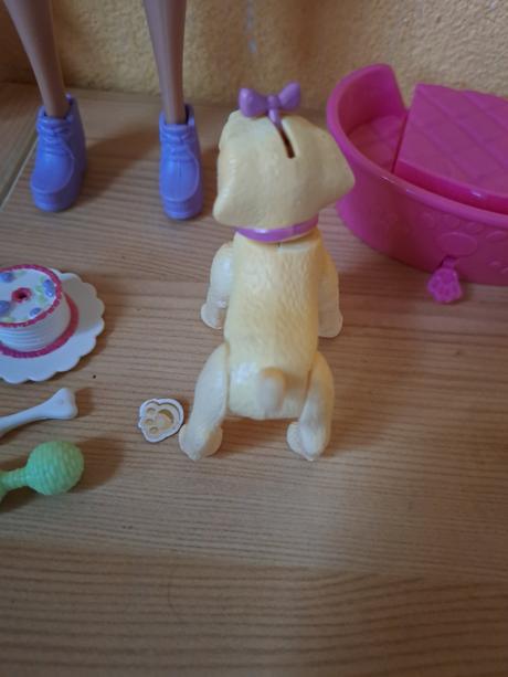 Barbie happy family midge and nikki 1st birthday, 