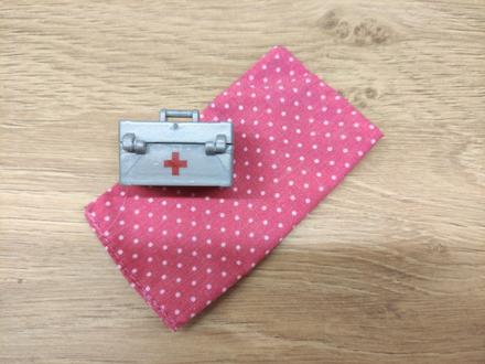 Schleich - lekarnicka a decka,