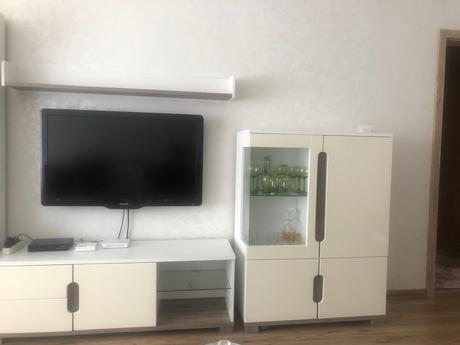 Obývacia stena s podsvietením,