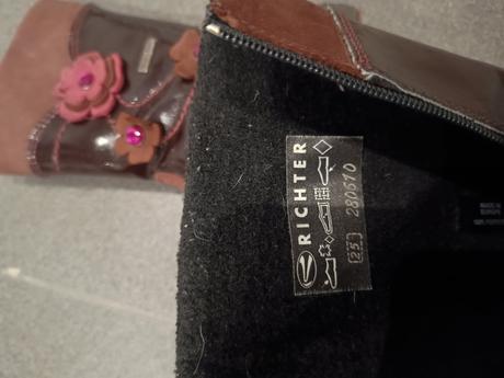 Čižmičky, richter,25