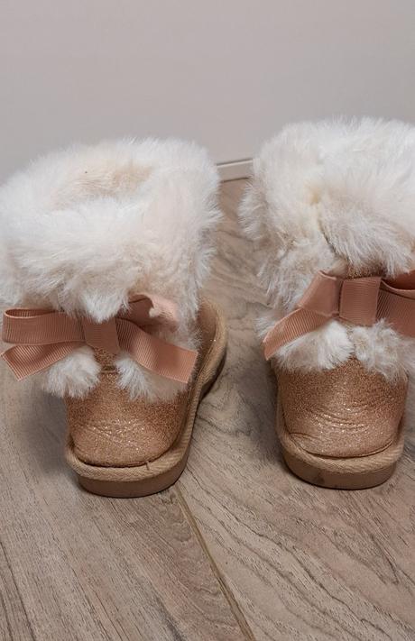 Čižmičky veľ.29, 29