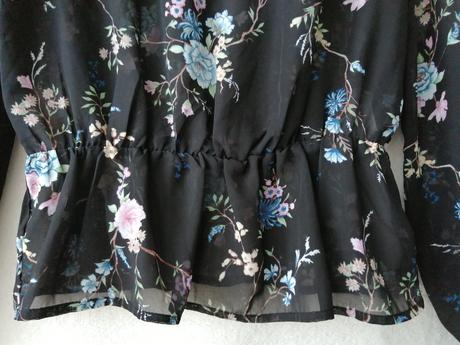 Pekná blúzka zn. bikbok, 36