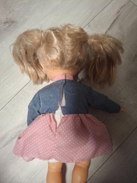 Rozpravacia babika natalia,