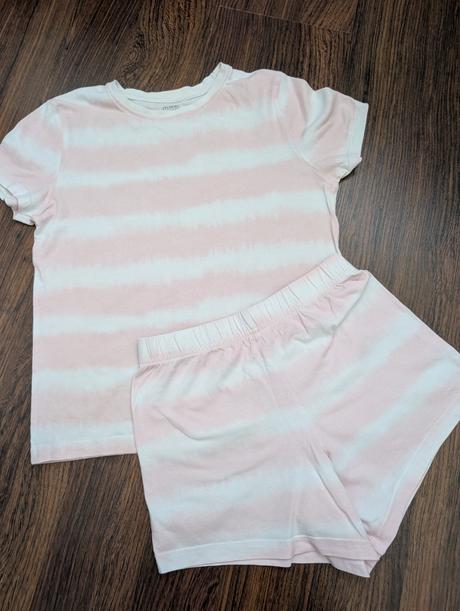 Dvojdielne krátke pyžamo, primark,134