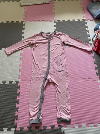 Tenký oberal na spanie, 92