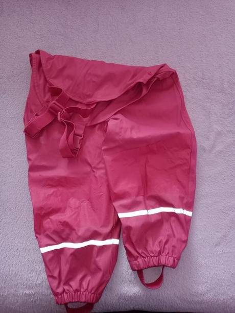 Nohavice do dažďa, lupilu,98