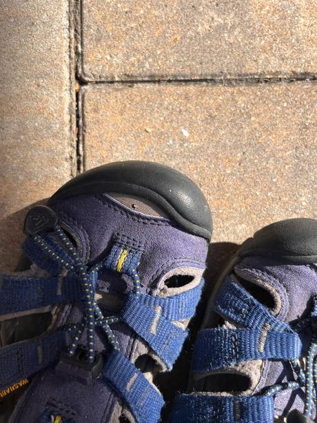 Sandalky keen cnx 34, keen,34