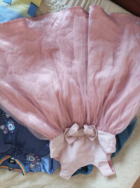 Balík dievča veľ.122 už aj s 3 ks, 122–134