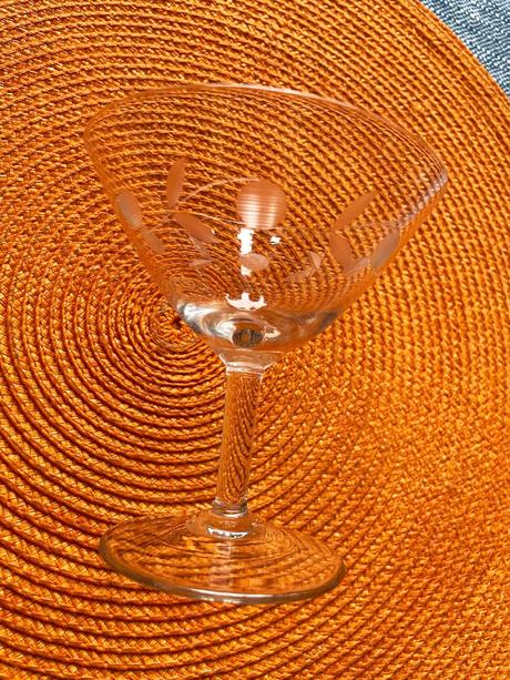 Starožitné gravírované poháre 4 ks, 