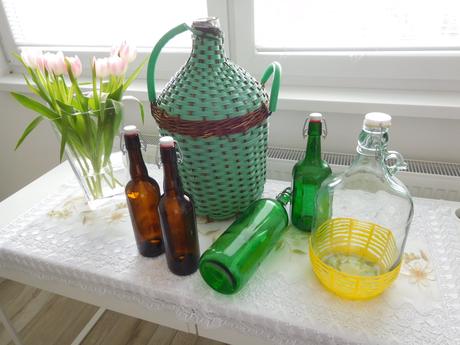 Sklo opletené / čisté fľaše zelené, hnedé,, 