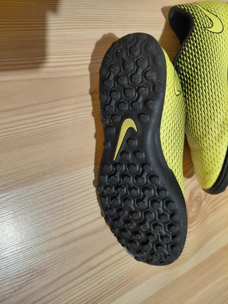 Turfy, nike,38