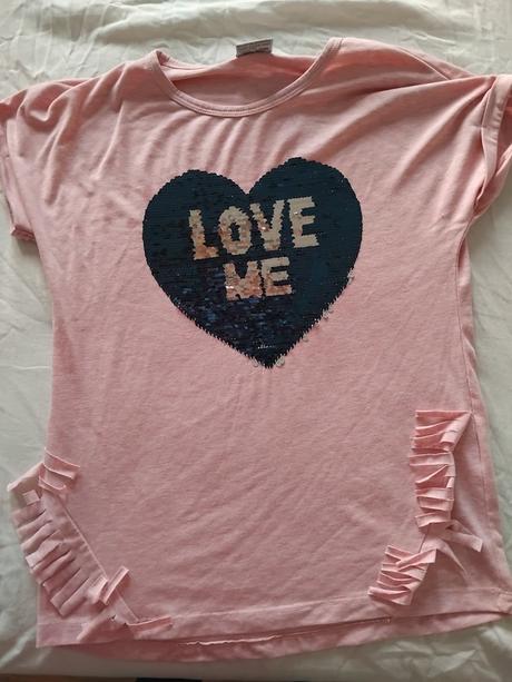 Meniace tričko love, 164
