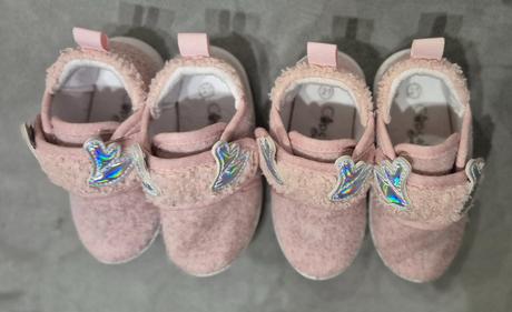 Predám nové papučky /botasky nosené v kočíku, deichmann,21