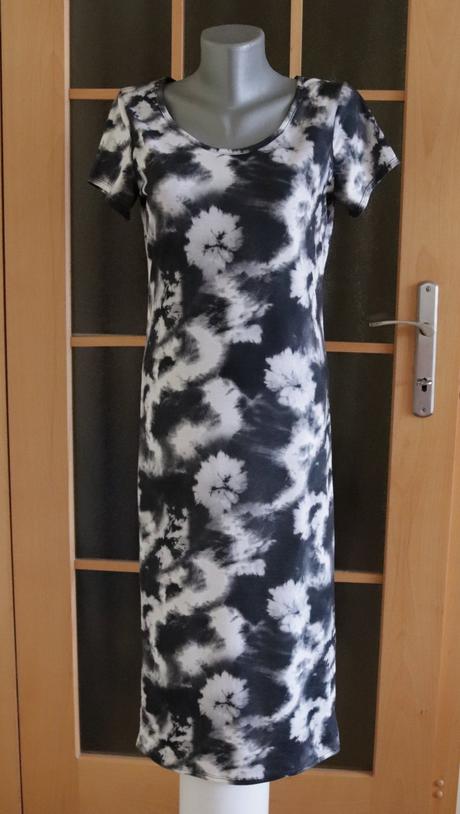 Šaty - bezchybný stav, f&f,m