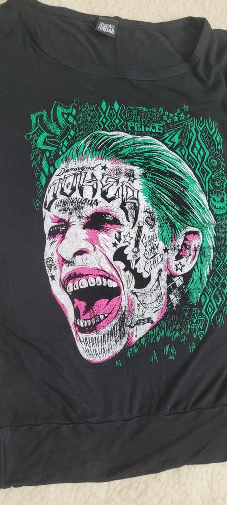 Dlhé čierne tričko, s