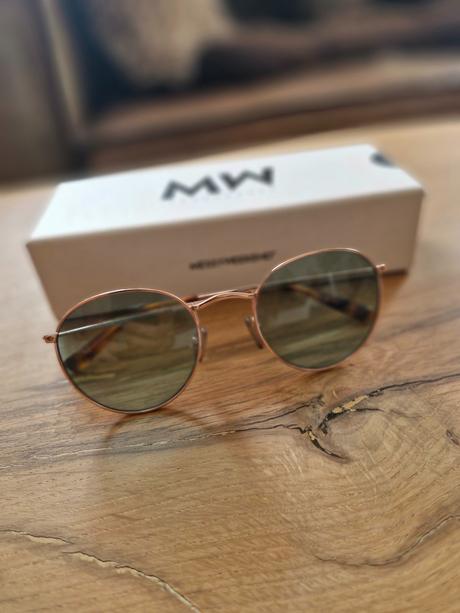 Slnečné okuliare messyweekend, 
