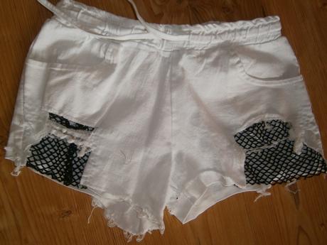 Kraťasy po 3 eur/ks, colours of the world,xs