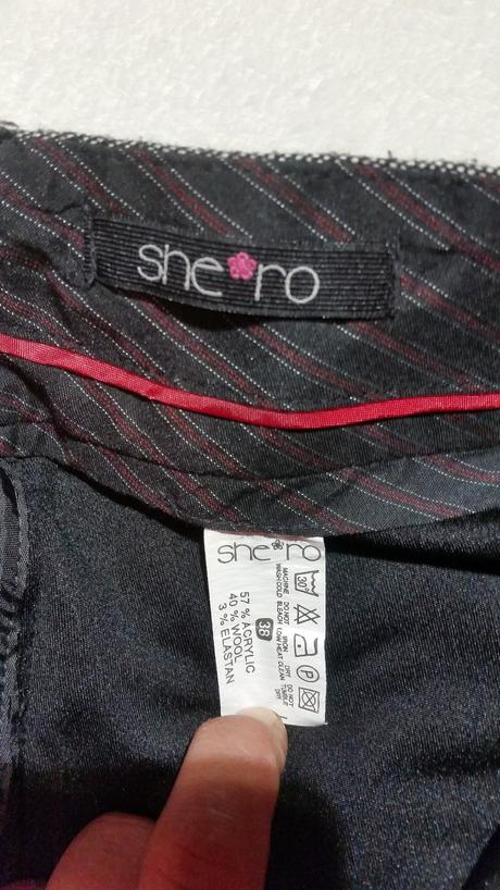 Shero kratké danské nohavice, 38