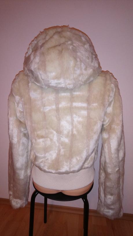 Kožuchová bunda golddigga, s