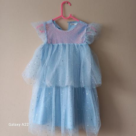 Šaty 110, sinsay,110