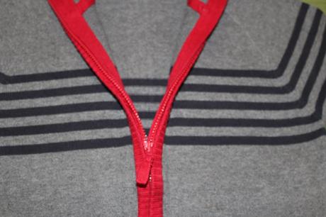 Sveter so zaujímavými detailmi, mothercare,116