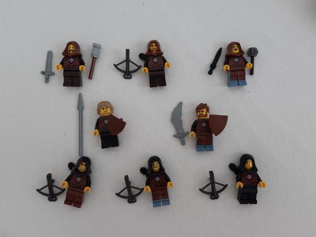 Predám nové lego figúrky vlčia svorka,