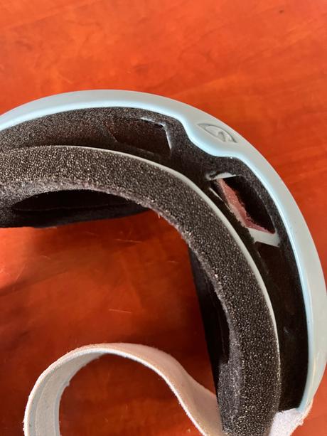 Lyžiarske okuliare giro, 