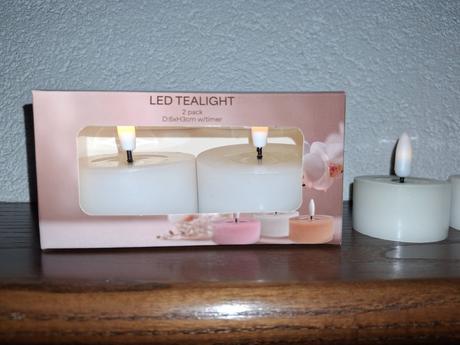 2ks led sviečky voskové s plápolajúcim plameňom. s,