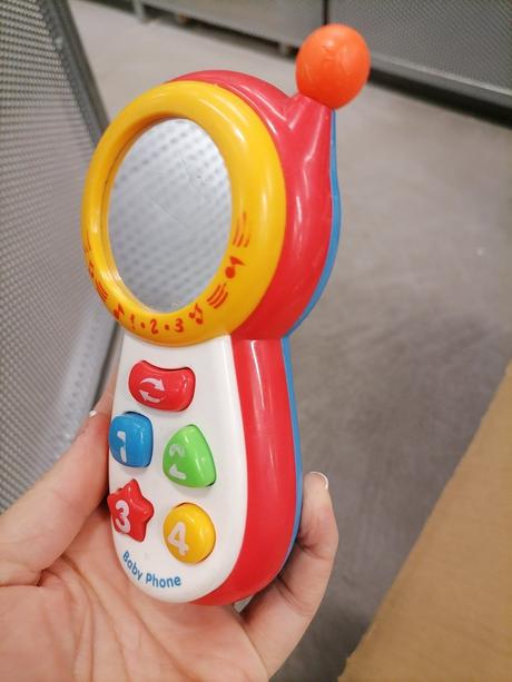 Hudobný telefone,