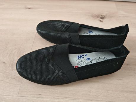 Celokožené slip on 36/37, 36