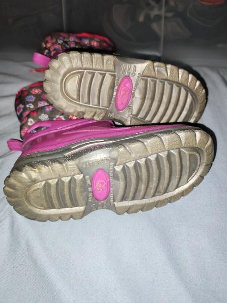 Nádherné praktické gumáky /čižmy, 24